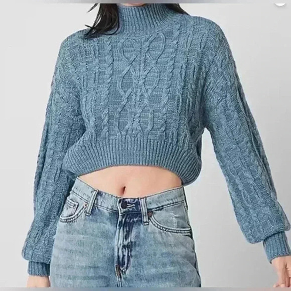 Arizona Jean Co Blue Cropped Mock Neck Long Sleeve Pullover Sweater Size Medium - Picture 2 of 9